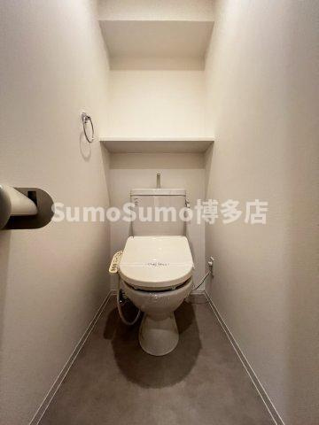 GRANDEUR住吉弐番館のトイレ