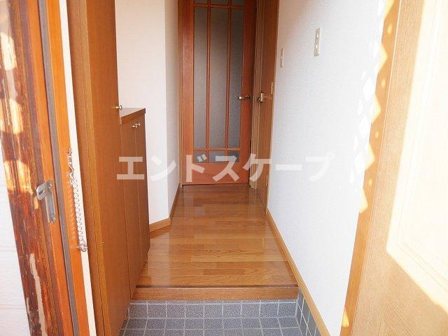 メゾンシャンポリオン　Ｃの玄関|高崎、前橋のお部屋探しはエンドスケープまで！お客様の理想お聞かせ下さい♪