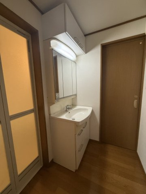 【独立洗面台】 | 豊島8丁目戸建