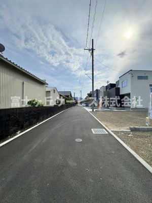 【前面道路含む現地写真】 | 静岡市駿河区中島 22期 新築一戸建て 4号棟 | 前面道路含む現地写真です