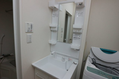 【独立洗面台】 | クレイノメルシン