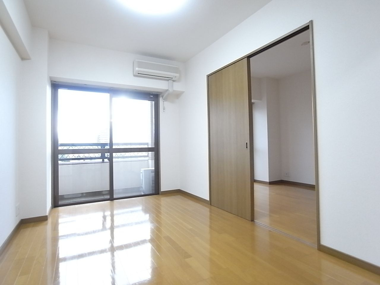 リッシュ・アヴェニールの居間・リビング