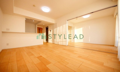 【居間・リビング】 | ランドシティ上大岡ロイヤルヒルズ