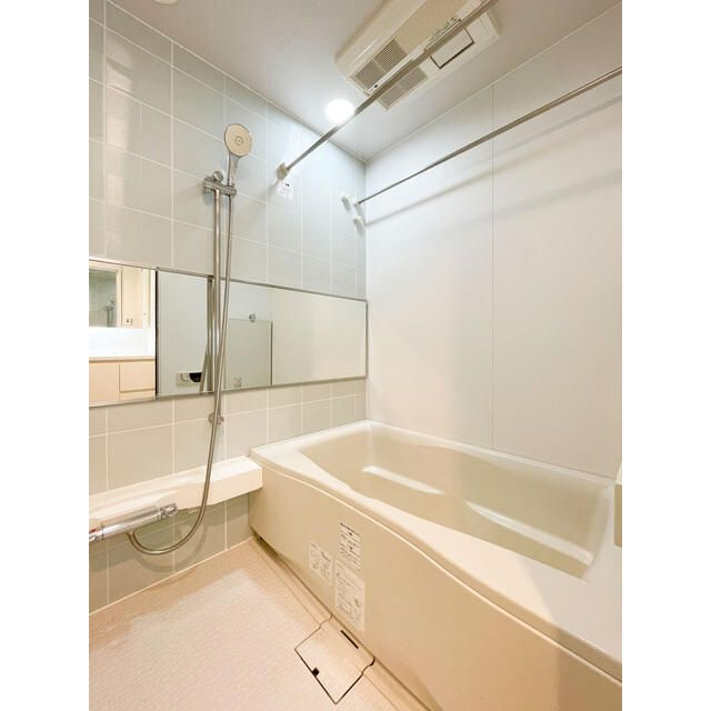 ＬａＳａｎｔｅ千駄木の浴室