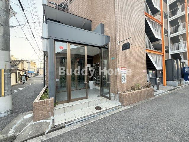 ツインコート平野１番館・２番館のエントランス