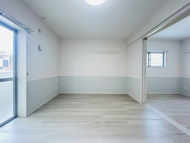 TREVO　YRの居間・リビング