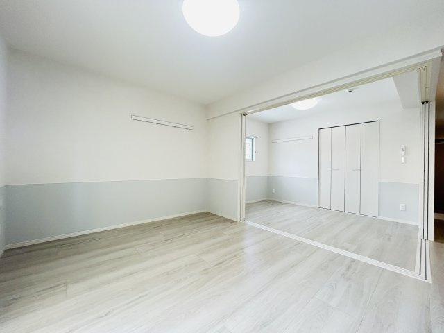 TREVO　YRの居間・リビング