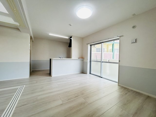 TREVO　YRの居間・リビング