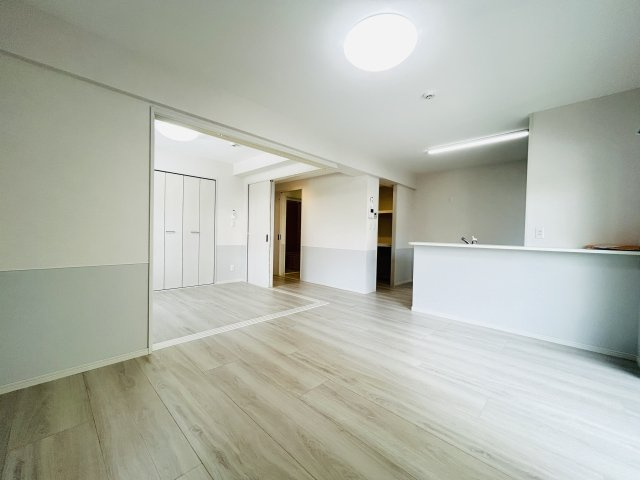 TREVO　YRの居間・リビング