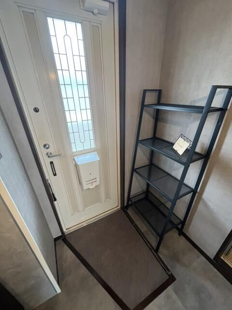 レンツェン御殿山の玄関