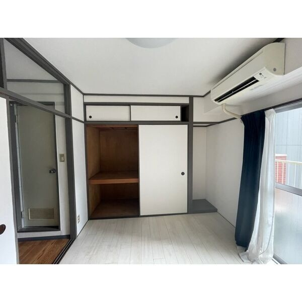 チサンマンション桜通久屋の居間・リビング