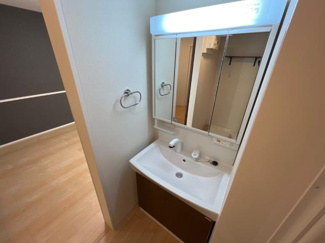 【洗面所】 | 笹谷字古屋前新築アパート | 洗髪洗面化粧台（イメージ）