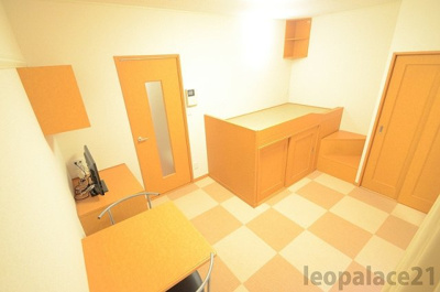 【居間・リビング】 | レオパレスＲＩＮＤＥＮ | 設備・仕様は号室により異なる為、現況を優先致します。