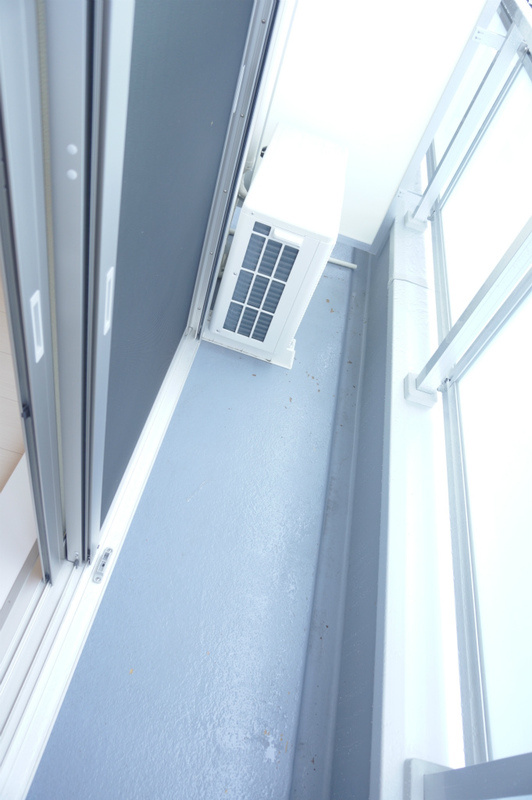 リブリ・エムズのバルコニー