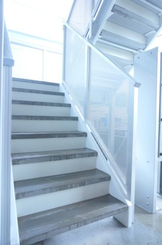 リブリ・エムズのその他