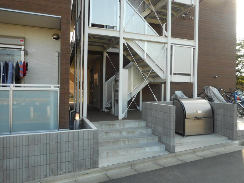 リブリ・エムズのエントランス