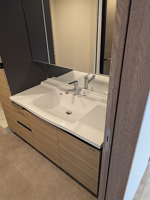 【洗面所】 | ＭＪＲ堺筋本町タワー | 洗面化粧台