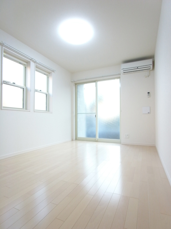 リブリ・キクエイの内装