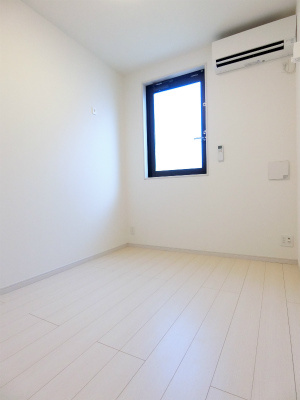 リブリ・K＆Mのその他