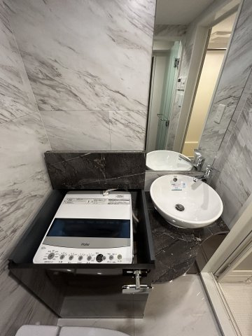 RSC西早稲田の独立洗面台