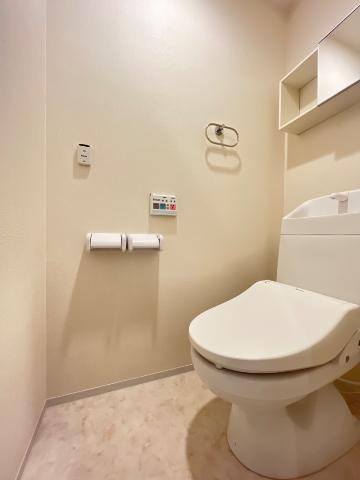 グランディール・ラ・テールのトイレ|シャワー付トイレ