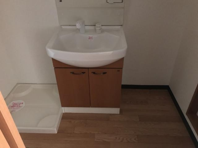 グローリエ・Ｎの洗面所|洗面