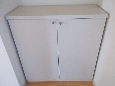 ウイング Aの玄関