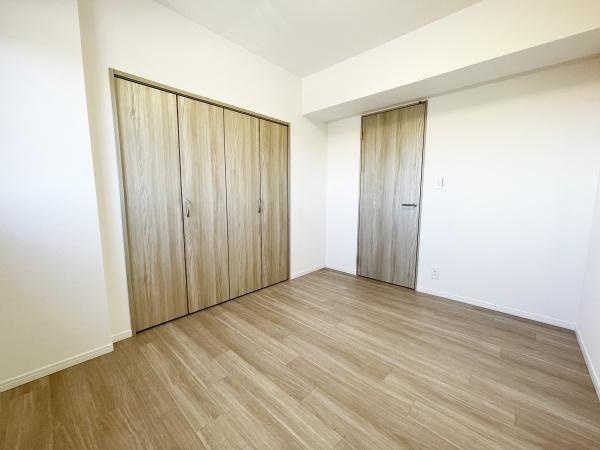 グーディッシュ千歳船橋の洋室|日当たりが良く気持ちの良い居室です