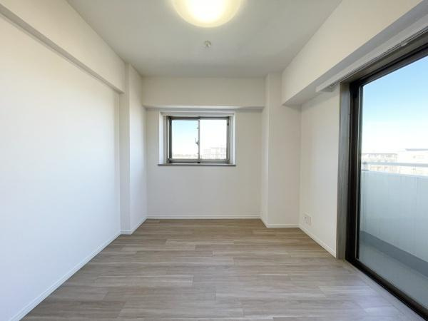 グーディッシュ千歳船橋の洋室|日当たりが良く気持ちの良い居室です♪