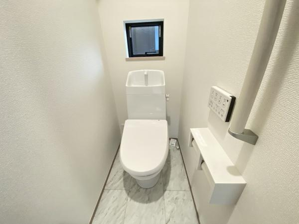 【トイレ】 | 明石市大久保町西島　A号棟　新築戸建