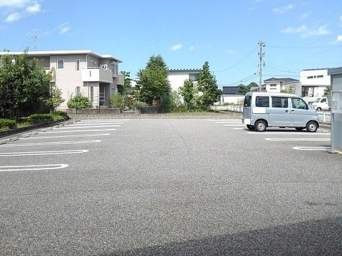 メリディオＡの駐車場|駐車場完備です