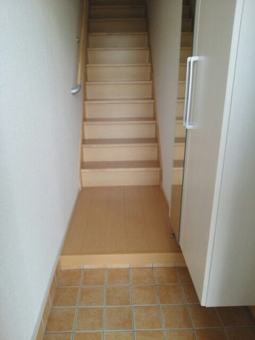 ヴィル・フォーレⅤの玄関|毎日通る玄関はこちらです