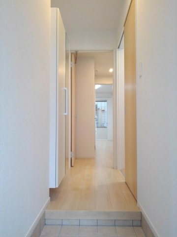 Ｇｌａｎｚ婦中の玄関|落ち着いた玄関です