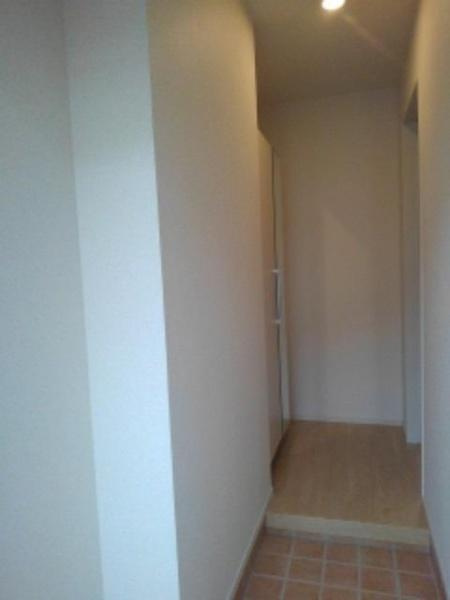 フレスコの玄関