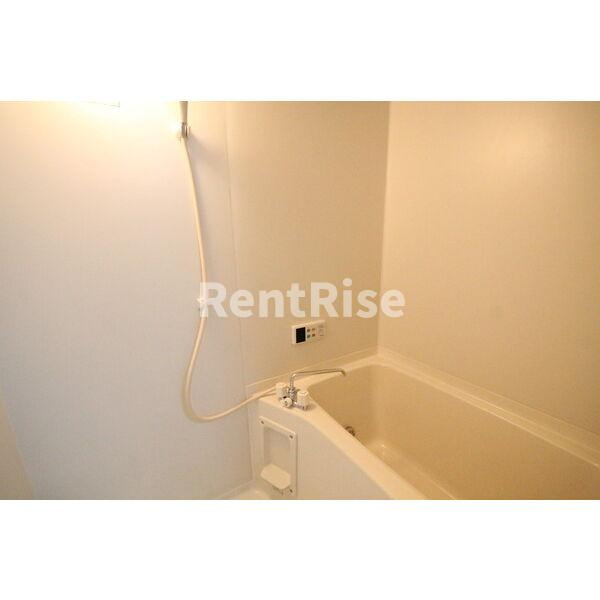 プランタン2番館の浴室