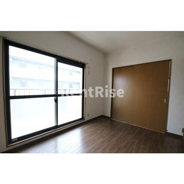 プランタン2番館の寝室