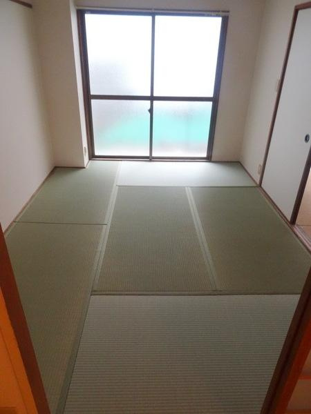 プレアール三軒家東の和室|★キレイな畳★