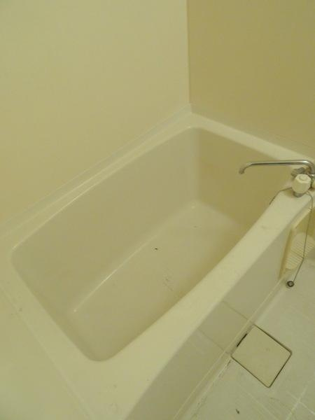 プレアール三軒家東の浴室|★ゆったりしたお風呂