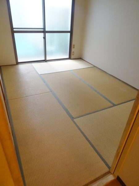 プレアール三軒家東の寝室|★落ち着く和室★