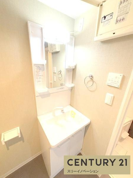 セニャリブロの洗面所|★独立洗面台★