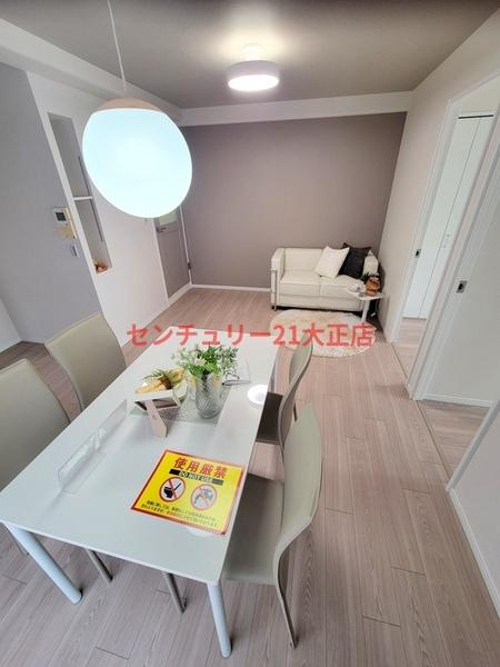 大正リバーサイドヴィラの居間・リビング