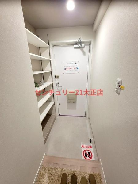 大正リバーサイドヴィラの玄関