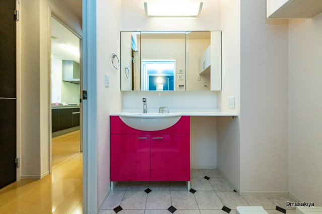 サンモール尾張部の洗面所|洗面・脱衣　シャンプードレッサー付