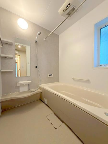 横浜市栄区上郷町の新築一戸建の浴室|ゆったりとくつろげる、一日の疲れを癒やす空間ですね。