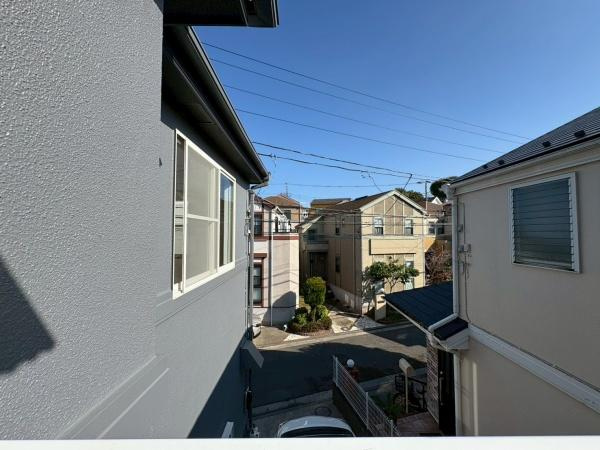 横浜市磯子区岡村４丁目の中古一戸建のその他|現地からの眺望です。風通しが良くて窓を開けて過ごしたい方にもおすすめな住戸です。