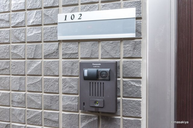 アウトゥーノ尾張部のエントランス