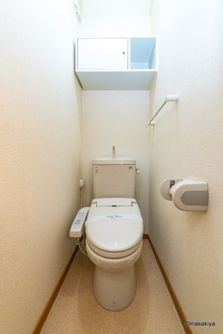 メルティー・アイⅡのトイレ|トイレ　ウォシュレット付き。