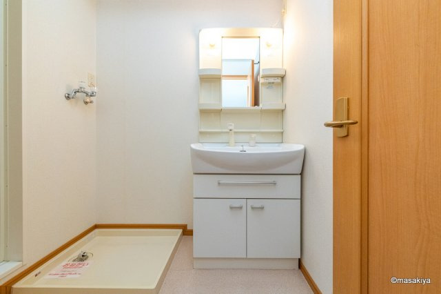 メルティー・アイⅡの洗面所|洗面・脱衣　シャンプードレッサー付き。