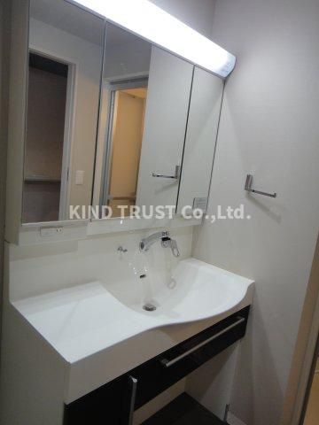 EL-Sia Umekitaの洗面所|広い洗面スペース