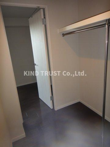 EL-Sia Umekitaのその他